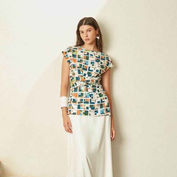 BLUSA ASSIMÉTRICA AMARRAÇÃO 