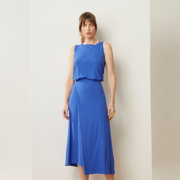 REGATA CANELADA TORÇÃO COSTAS AZUL